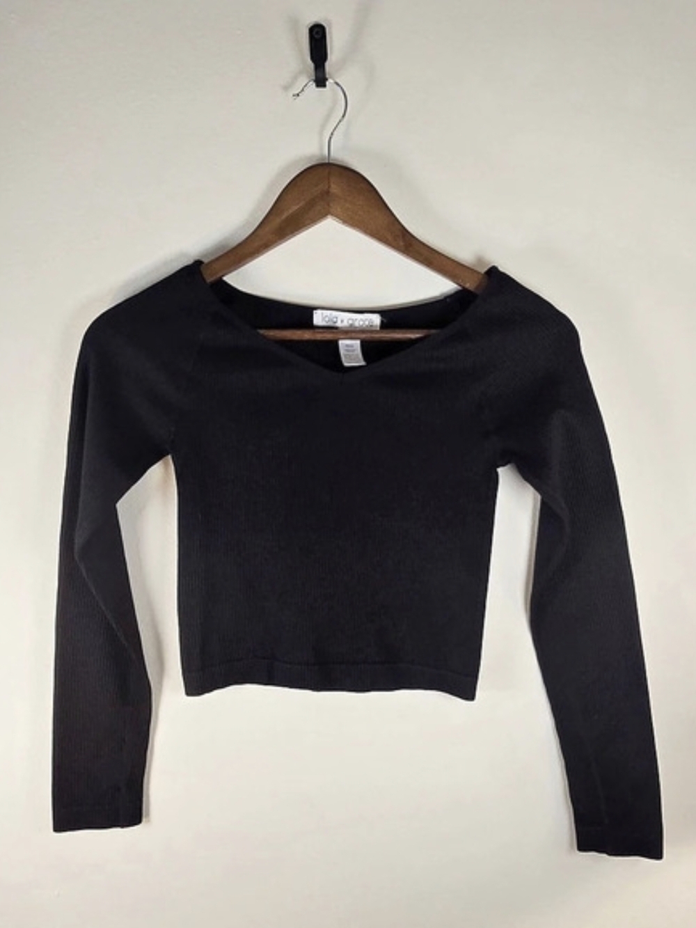Lola + Grace Black Ribbed Knit Square V-Neck Long Sleeve Crop Top XS/S